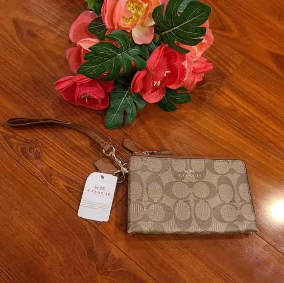 Coach Brown Signature Lesther Wristlets - Picture 4 of 6